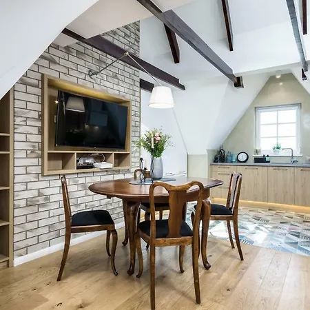 Elite Old Town Straganiarska Gdansk