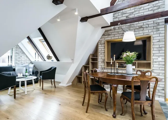 Elite Old Town Straganiarska Appartamento