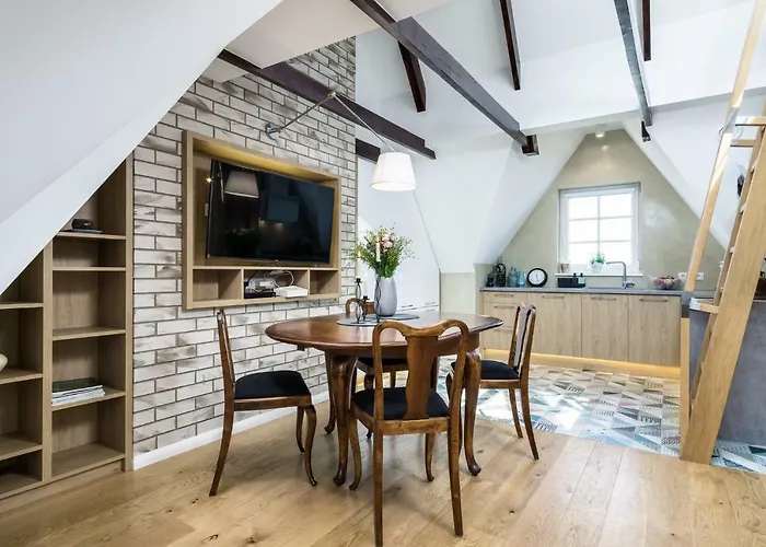 Elite Old Town Straganiarska Danzica